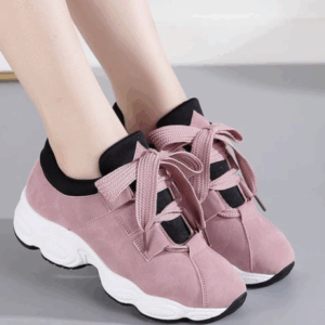 Women's Trendy Sneakers